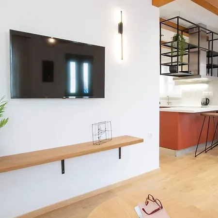 Angestrale Traditional Vakantiehuis