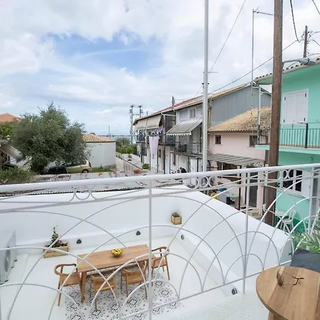 Angestrale Traditional Holiday home